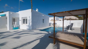 Villa Garasa, Cala Blanca